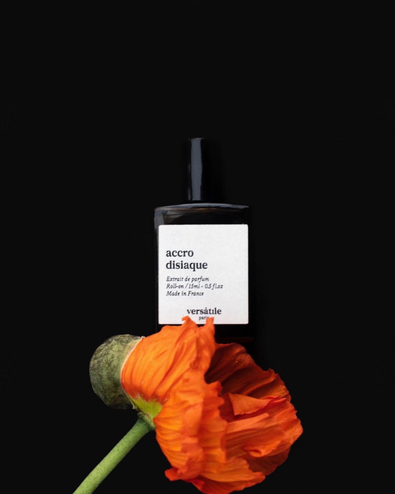 Estratto di Profumo Accrodisiaque - Versatile Paris | Profumo Roll-On Unisex con Note Sensuali di Rosa | Roma