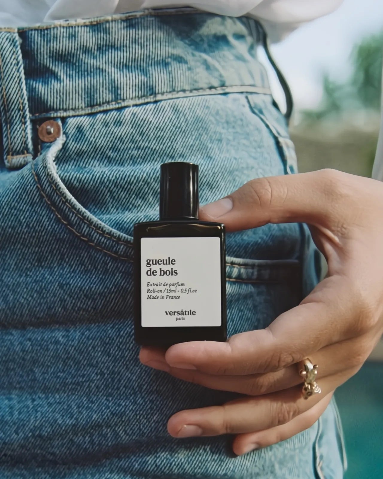 Guele De Bois Profumo Roll On Versatile Paris a Roma - Profumo Legnoso e Speziato