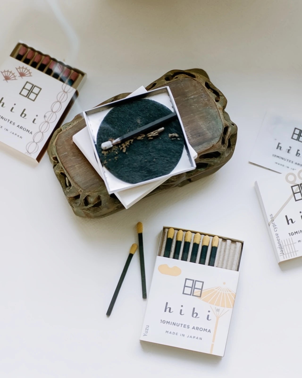Fiammiferi d'incenso Hibi - Design Giapponese Elegante