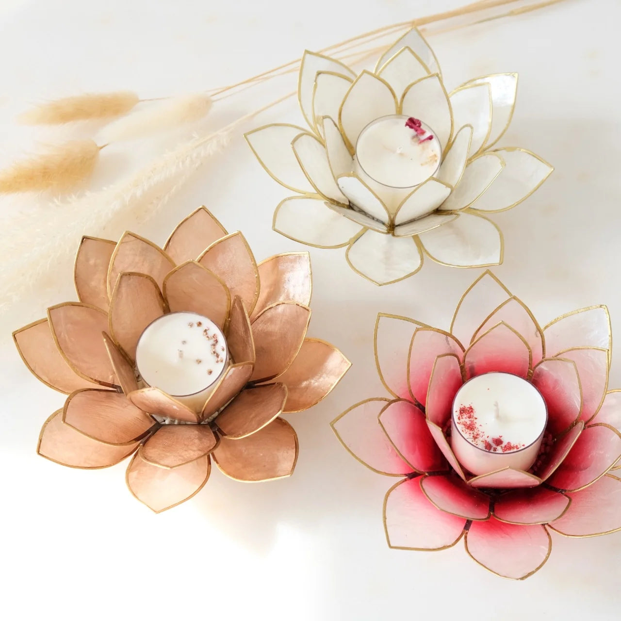 Portacandele e Candelabri - Dettagli Raffinati per un'Illuminazione Elegante