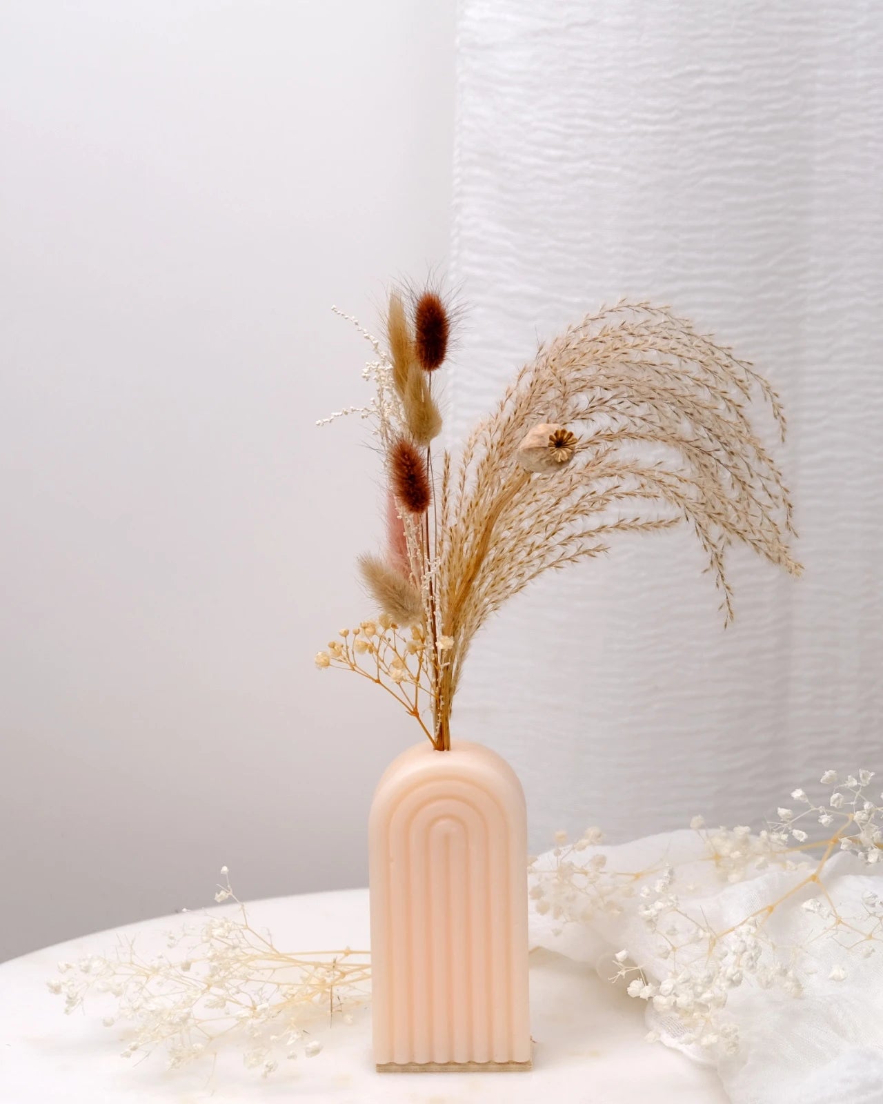 Vaso Arco Iris Serendipity - vaso in cera artigianale a forma di arcobaleno con fiori stabilizzati e secchi vanilla piccolo