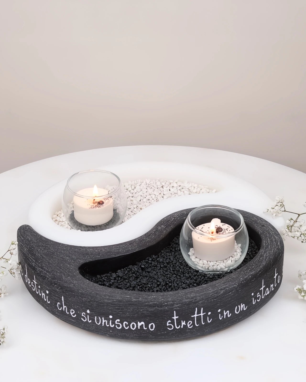 Box di cera Tao artigianale bianco e nero candela ispirata allo Yin e Yang