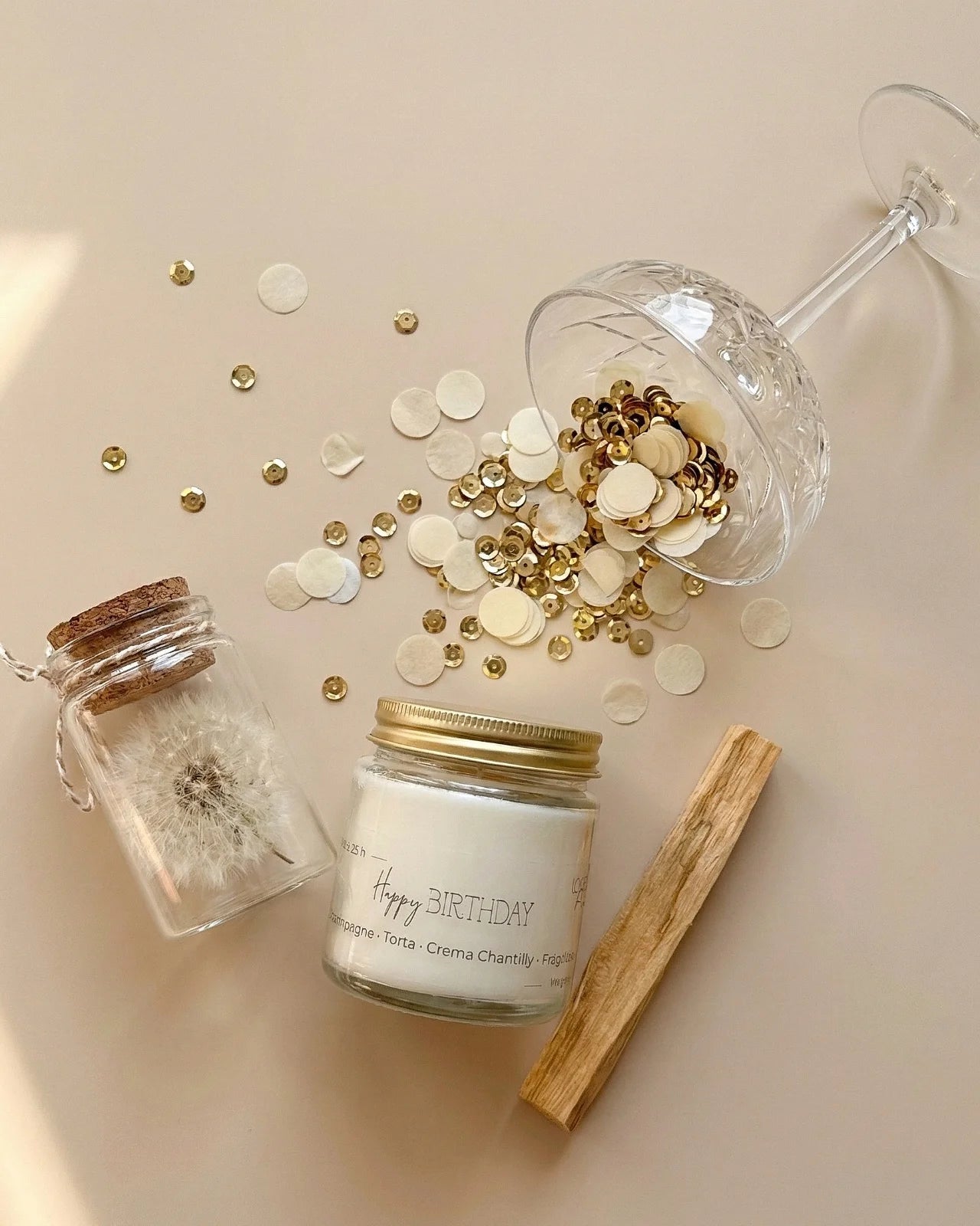 Gift box per celebrare occasioni speciali: candela profumata cera di soia, fiore dei desideri ( soffione dandelion dente di leone ) e palo santo | Buon compleanno, per celebrare e festeggiare il giorno più importante