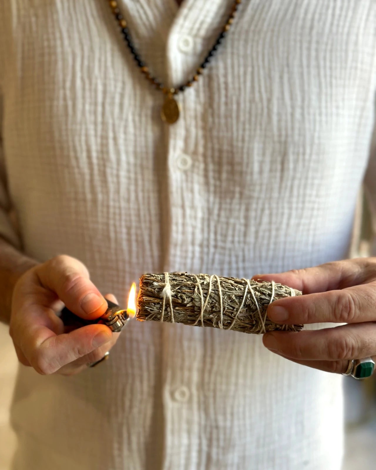 smudge alla lavanda per rituale di armonia, serenità e comunicazione