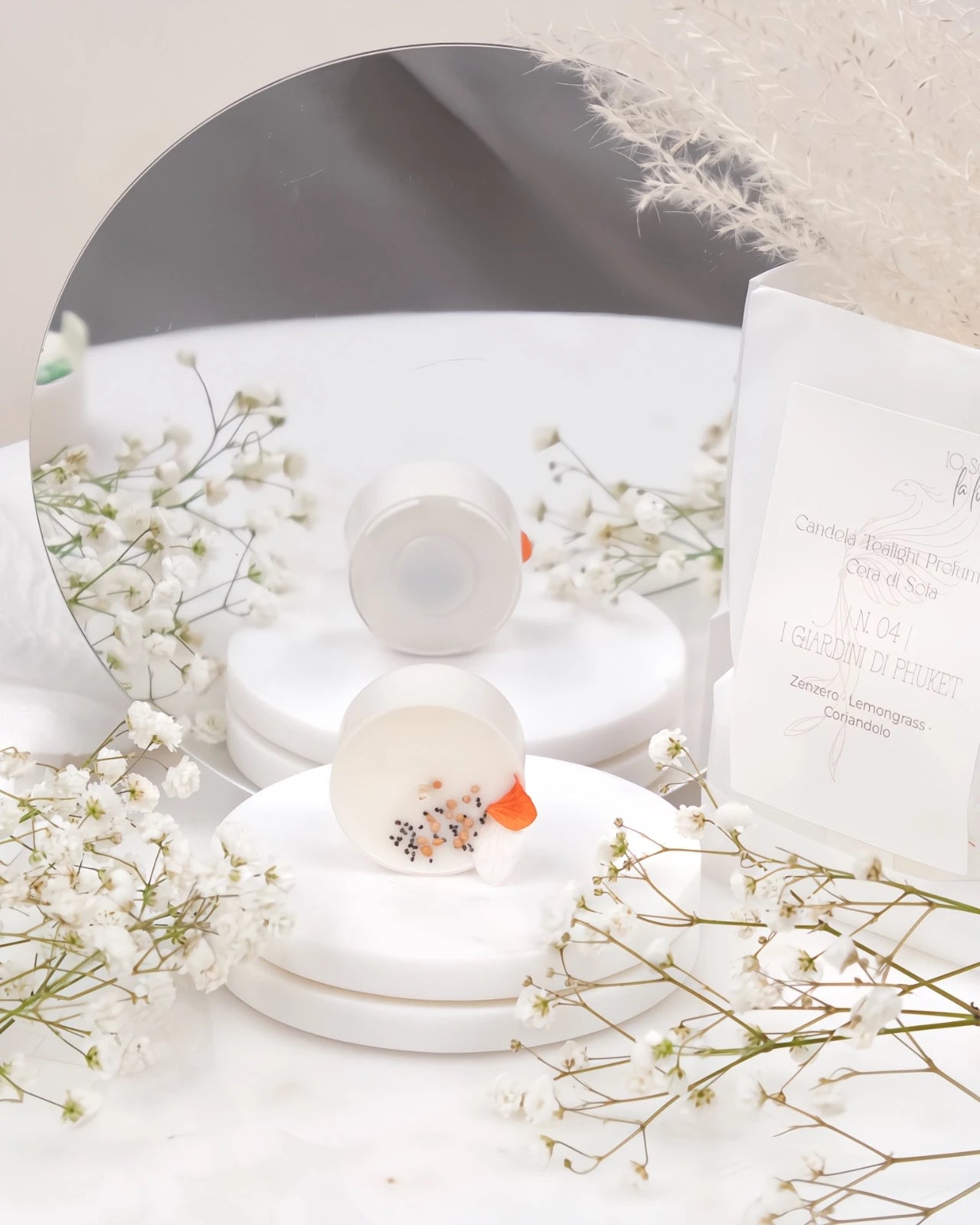 Piccole candeline profumate tealight in contenitore di PLA biodegradabile e sostenibile - pura cera di soia 100% vegetale - made in italy a Roma