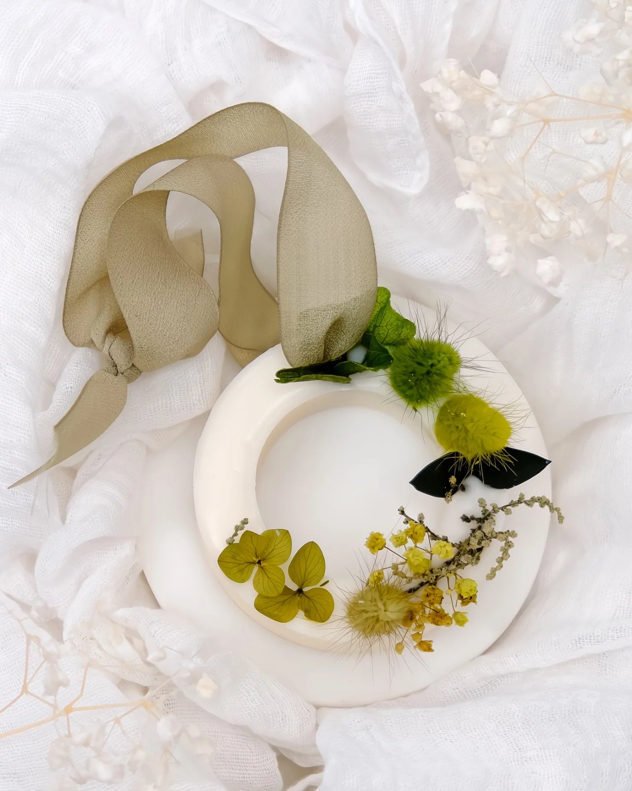 tavoletta botanica cera di soia per profumare cassetti ed armadi ghirlanda color verde salvia