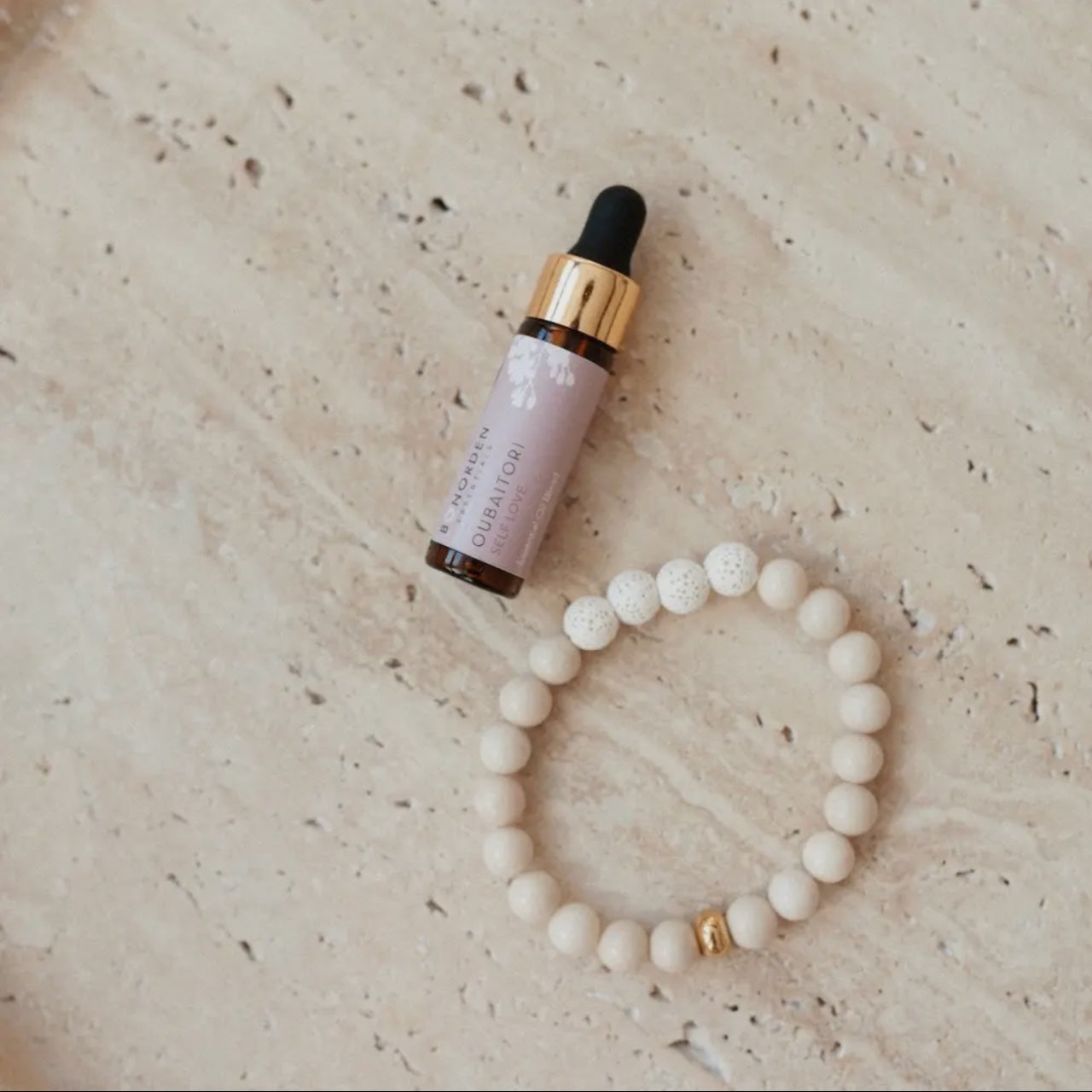 Bonorden: Sinergia Oli Essenziali Aromaterapia Amar(si) e Cura di Sè