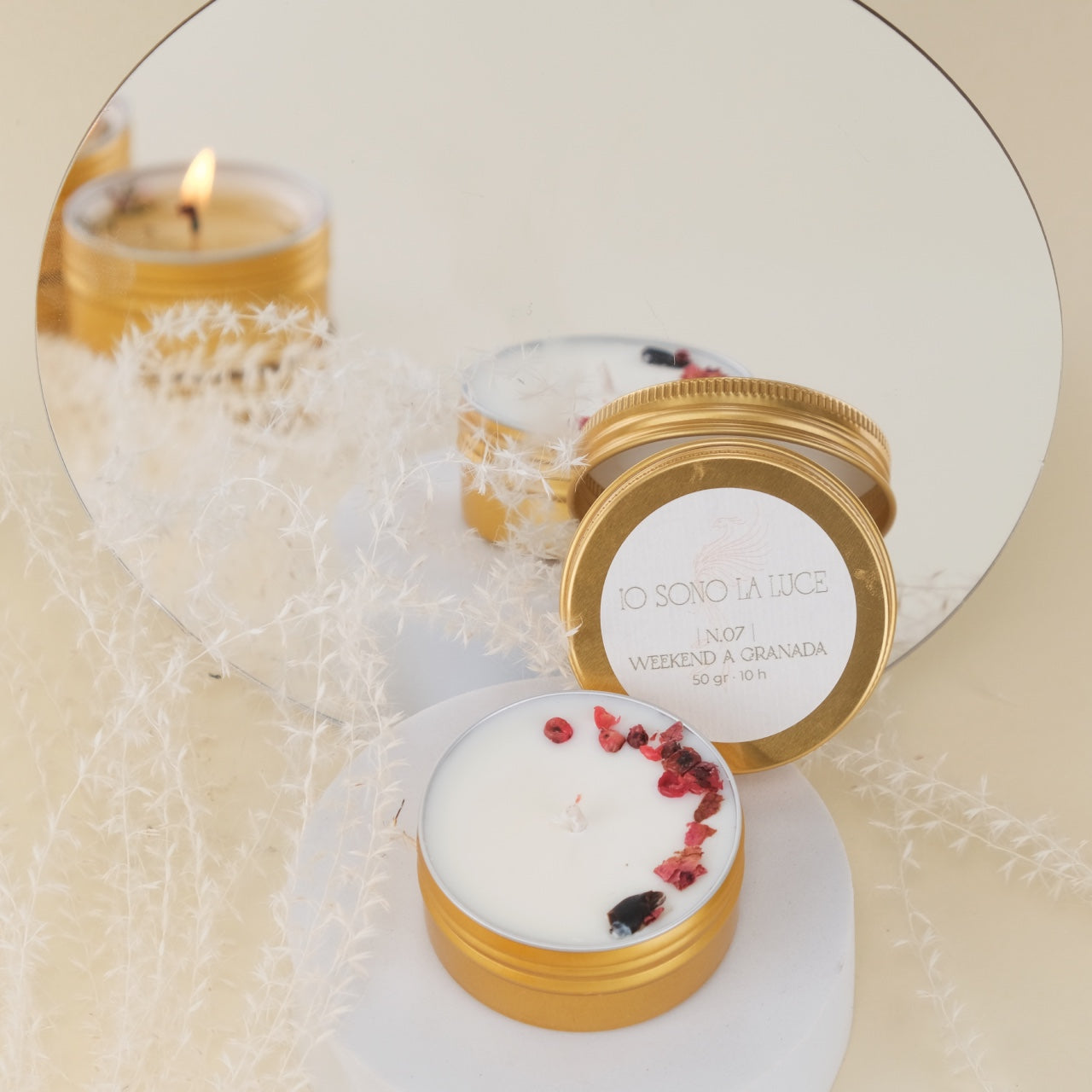 Fairy Lights: Candela Profumata Botanica di Soia Maxi Tealight in Tin Alluminio Oro