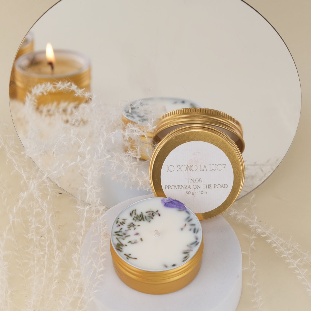 Fairy Lights: Candela Profumata Botanica di Soia Maxi Tealight in Tin Alluminio Oro