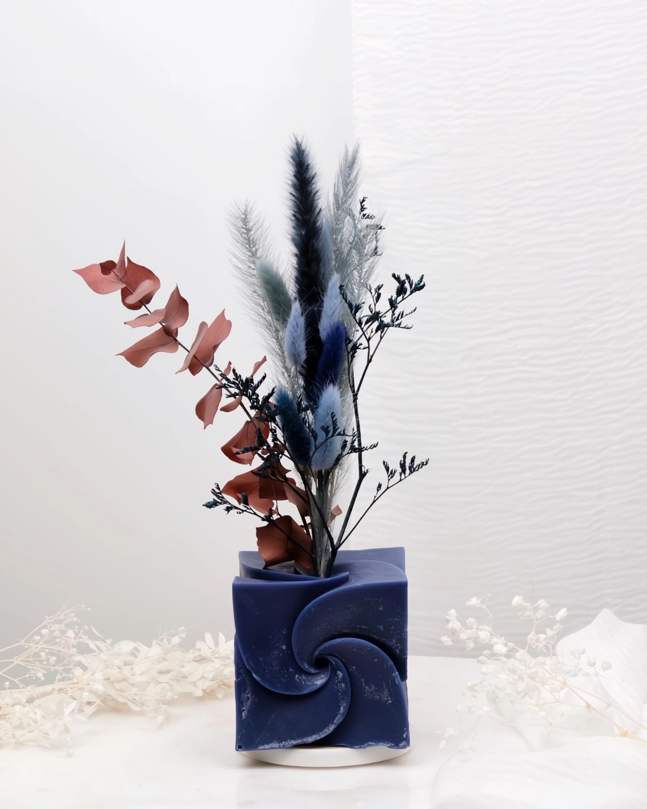 Mythos | Vasi Scultorei in Cera con Fiori Secchi e Stabilizzati