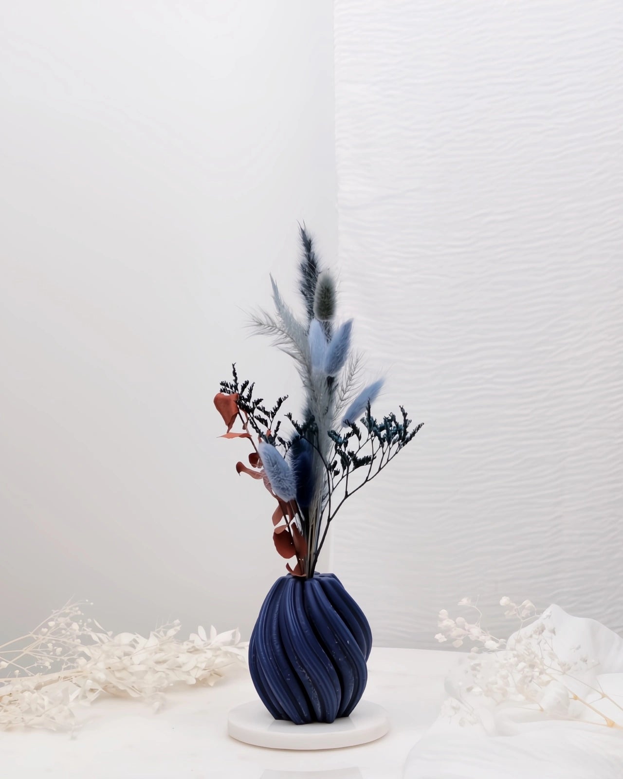 Mythos | Vasi Scultorei in Cera con Fiori Secchi e Stabilizzati