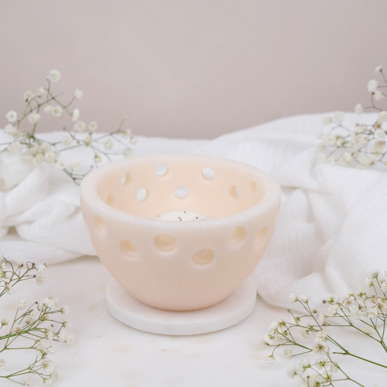 Nido di Luce: Ciotola di Cera Fori di Luce