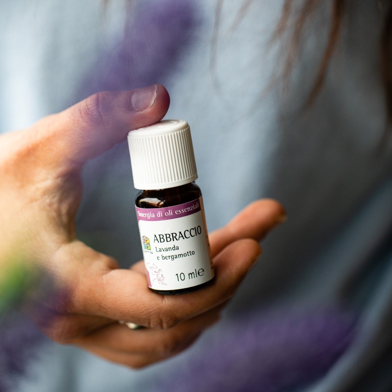 Olfattiva: Sinergia Oli Essenziali Aromaterapia Abbraccio