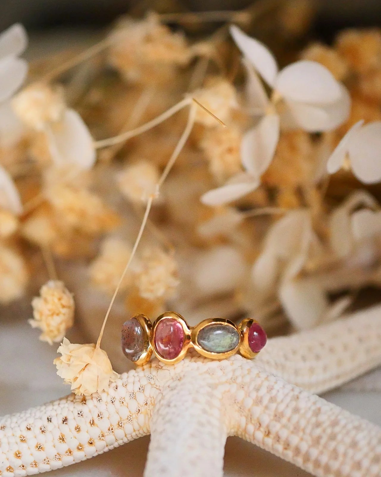 anello artigianale regolabile ottone placcato oro 18k 2 micron Made in France con pietra naturali tormalina rosa e labradorite - Roma