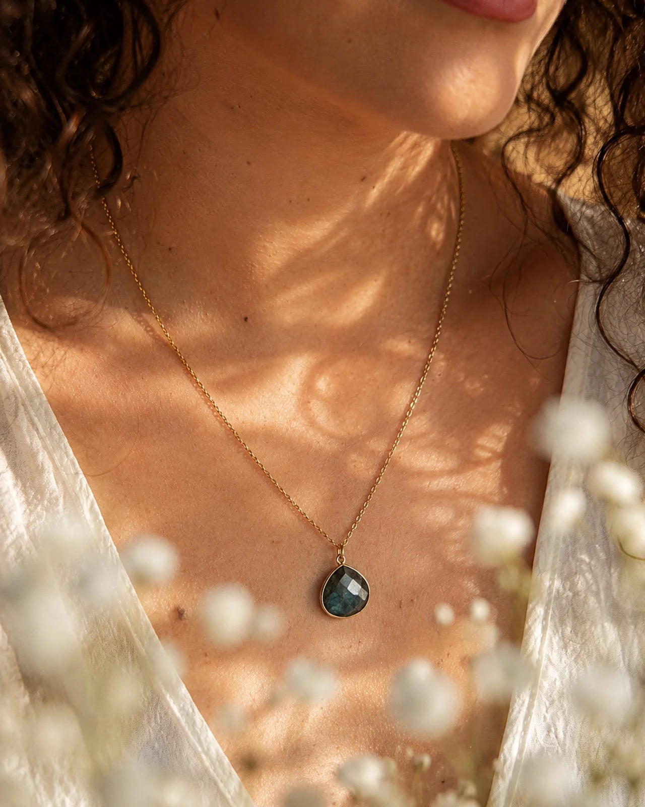 collana artigianale made in paris in ottone placcato oro 18k 2 micron con ciondolo pietra naturale - Io Sono La Luce Roma
