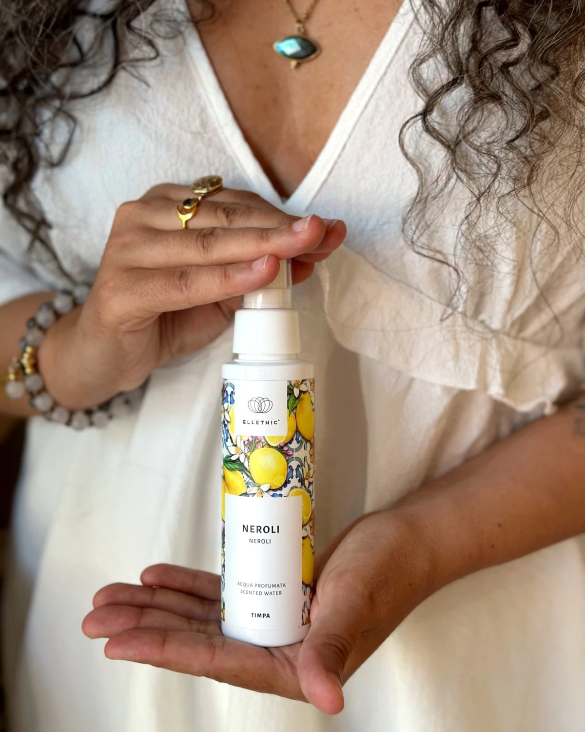 acqua profumata corpo e capelli mist-nebbia idratante profumo naturale al neroli | io sono la luce roma