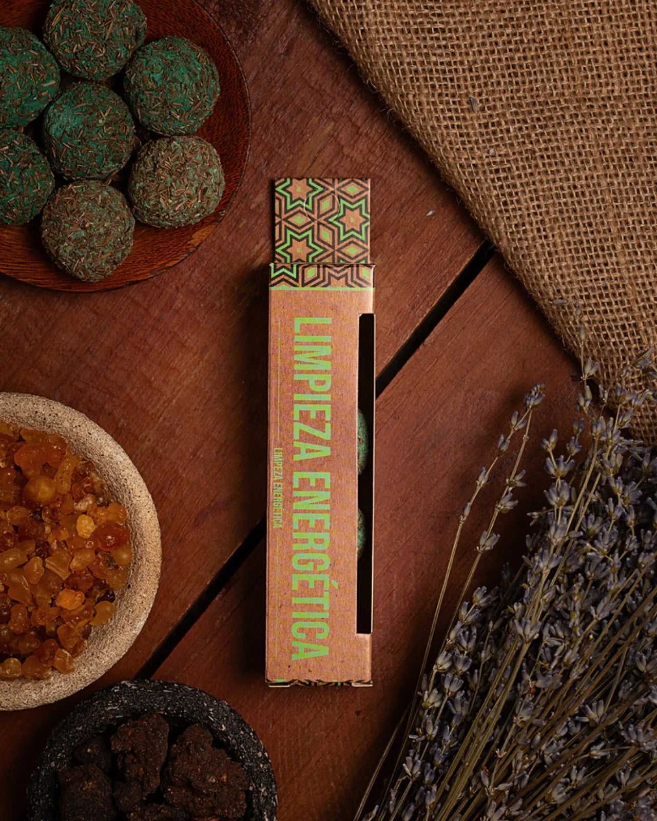 Bombitas Smudge Limpieza Energetica di Sagrada Madre - Rituale pulizia energetica della casa con lavanda, incenso e mirra | Incensi Naturali Roma - Io Sono La Luce