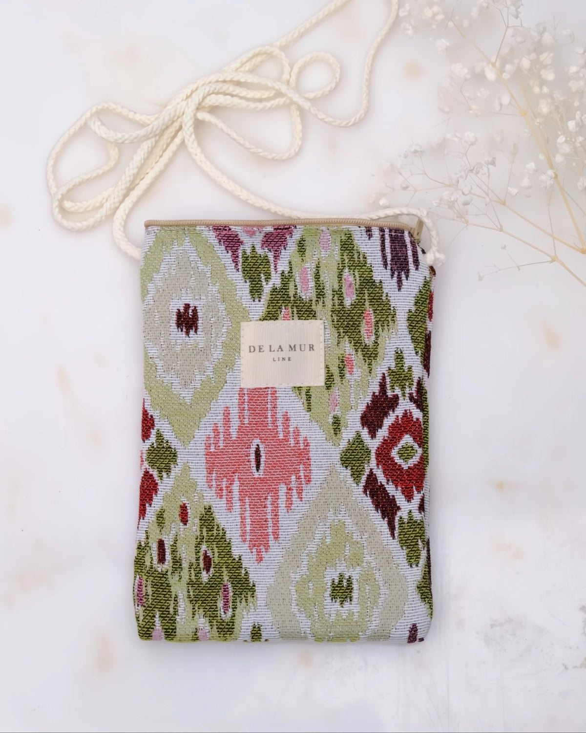 borsa portacellulare in tessuto artigianale con tracolla e stampa design alga