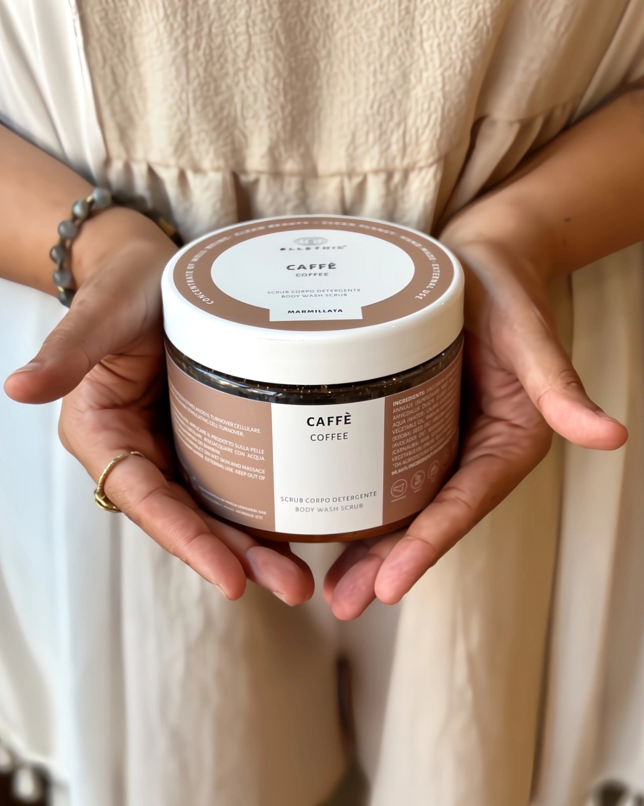 scrub corpo al caffè con oli naturali - io sono la luce - roma