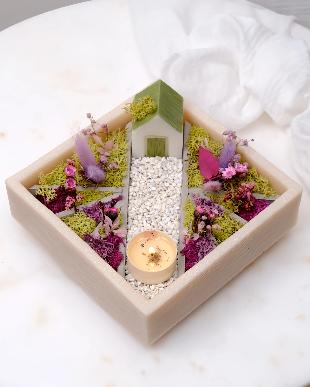 bonseki giardino zen rituale meditazione candela - vassoio quadrato colore beige e lilla
