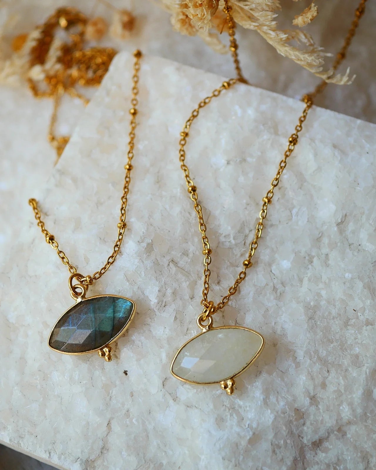 collana artigianale made in France acciaio inossidabile placcato oro con occhio in pietra naturale - Roma