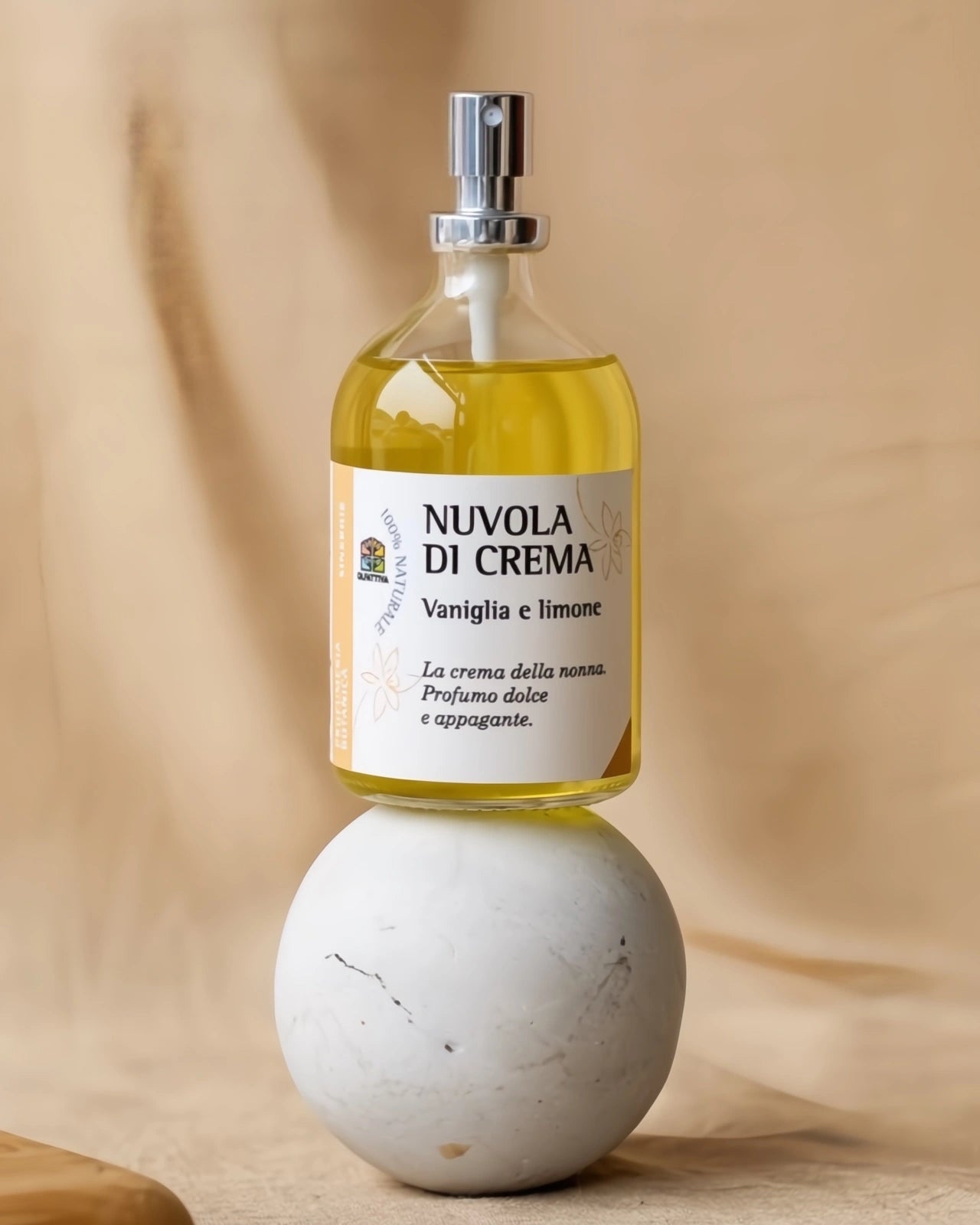 nuvola di crema di olfattiva: profumo botanico naturale aromaterapico a base di oli essenziali di limone e vaniglia | roma | io sono la luce