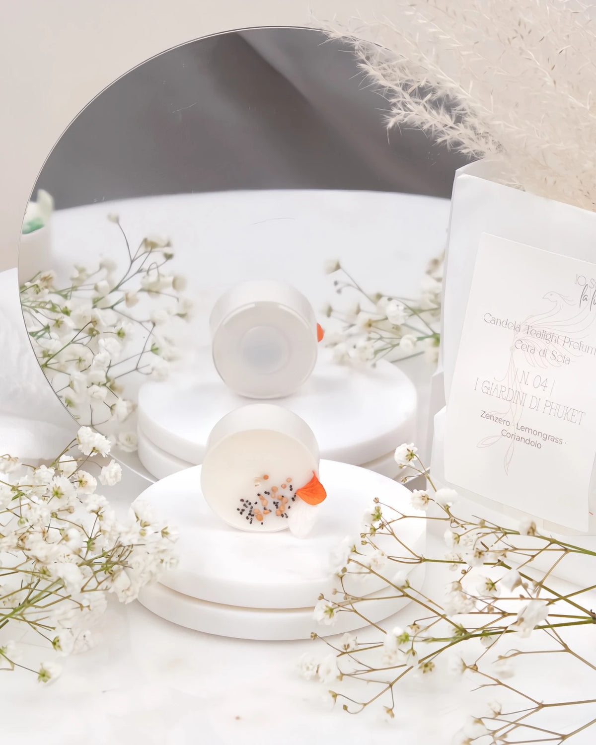 Piccole candeline profumate tealight in contenitore di PLA biodegradabile e sostenibile - pura cera di soia 100% vegetale - made in italy a Roma