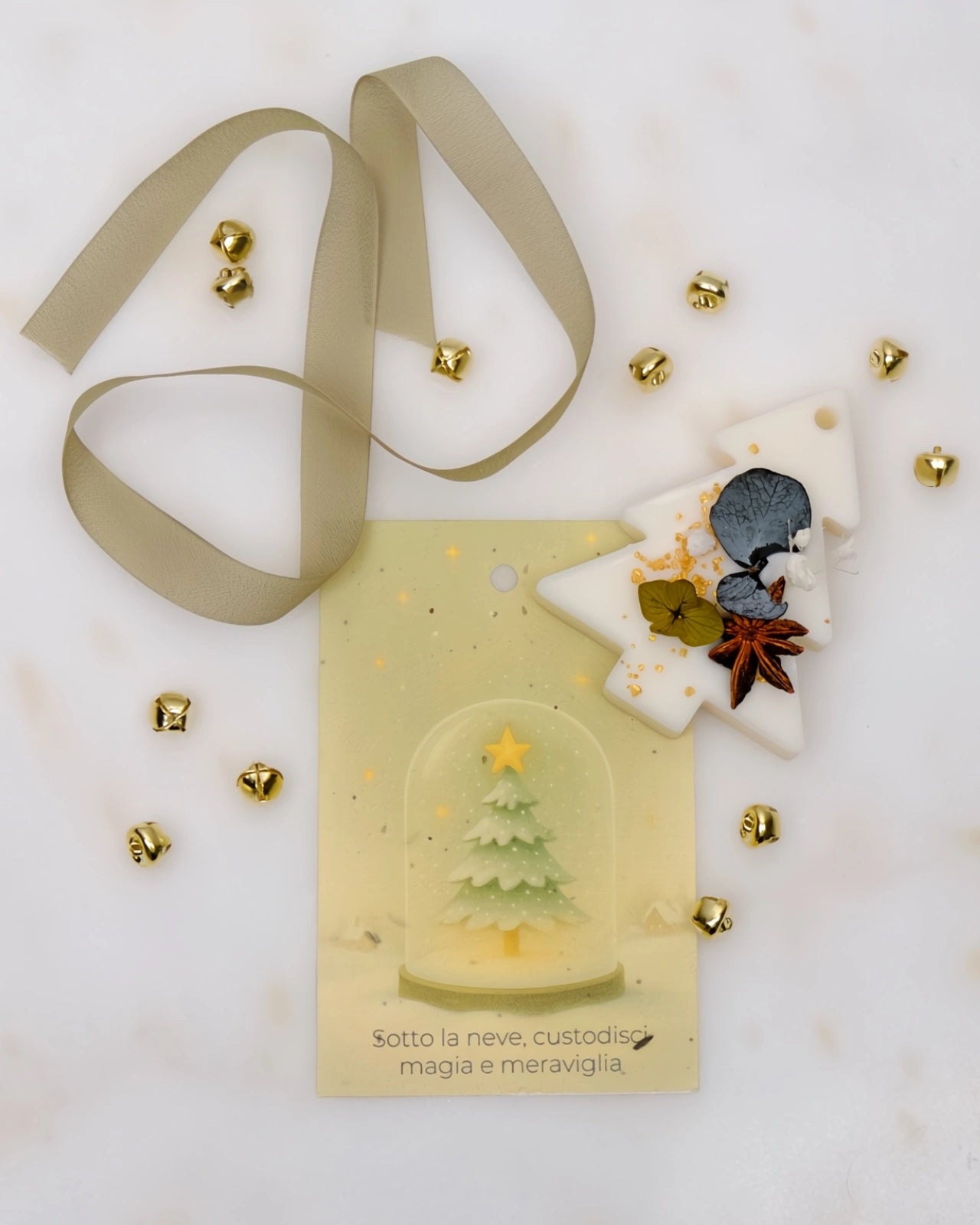 profumatore per cassetti ed armadi xmas Limited Edition - idee regalino di natale | tavoletta tartina in pura cera di soia profumata al panettone, cannella, arancia candita e vaniglia - alberello di natale 