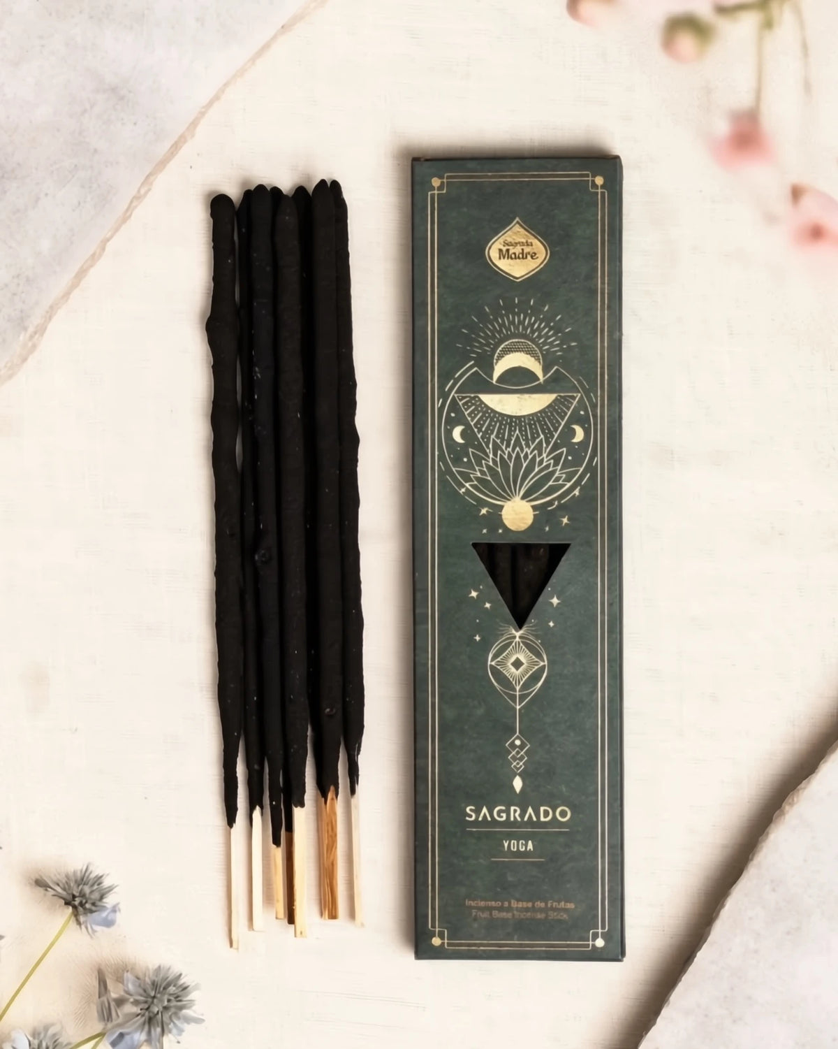 Incenso Naturale Artigianale Sagrado Yoga di Sagrada Madre per pratiche yoga, meditazione e radicamento | Roma