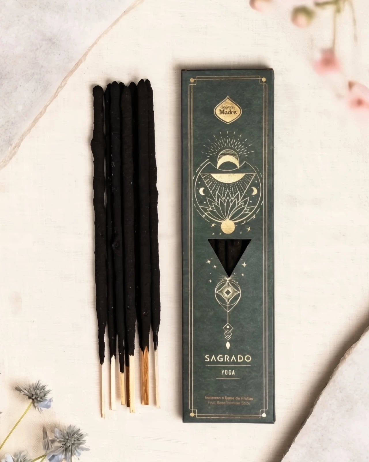 Incenso Naturale Artigianale Sagrado Yoga di Sagrada Madre per pratiche yoga, meditazione e radicamento | Roma