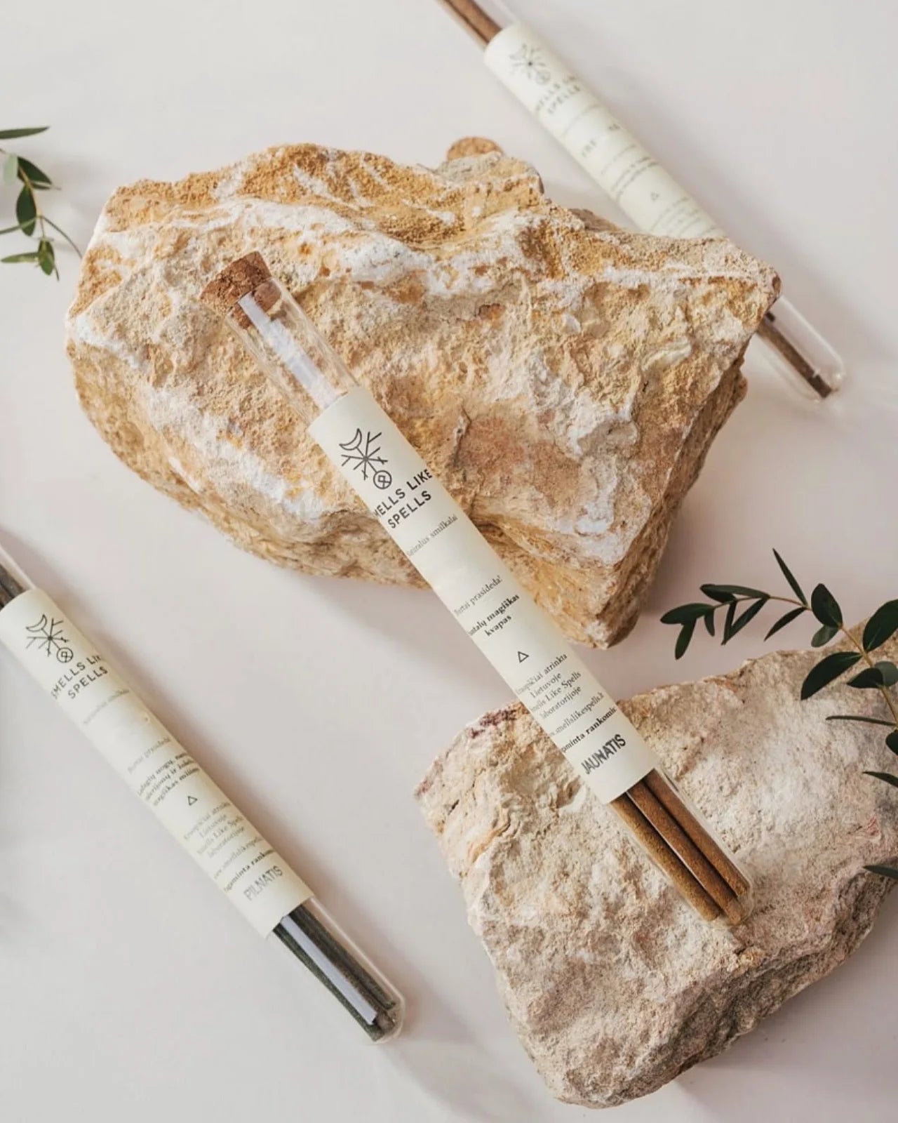 Incenso Incenso Nordico Naturale Freya - rituale dell’amore e della passione con sandalo e nag champa