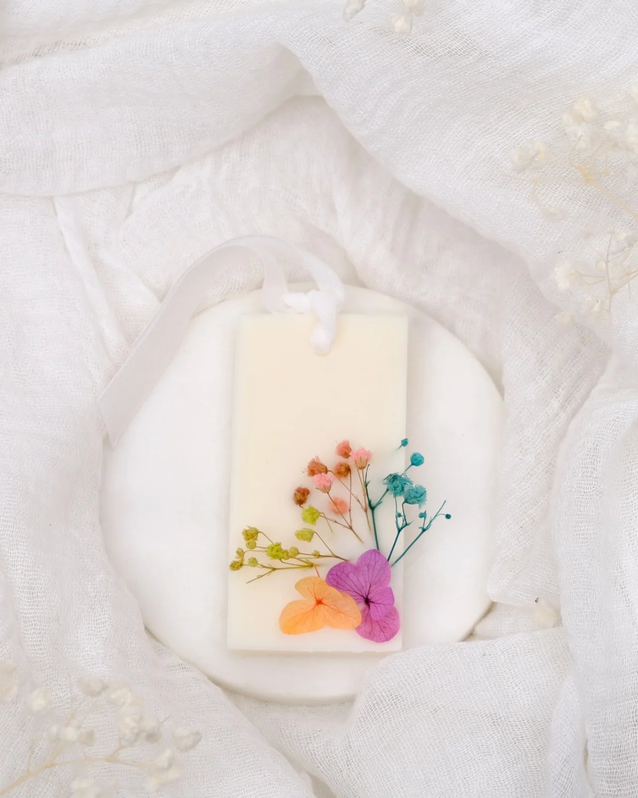 tavoletta botanica cera di soia per profumare cassetti ed armadi lingottino color arcobaleno pastello