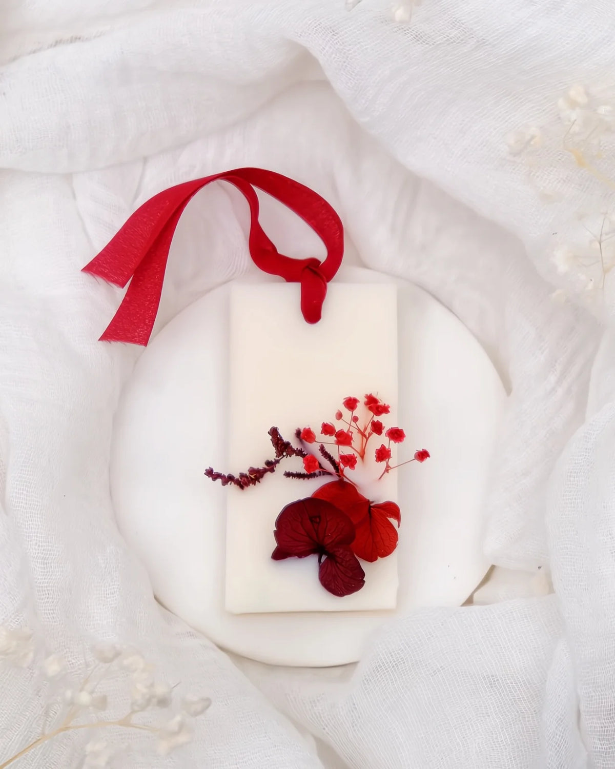 tavoletta botanica cera di soia per profumare cassetti ed armadi lingottino color rosso