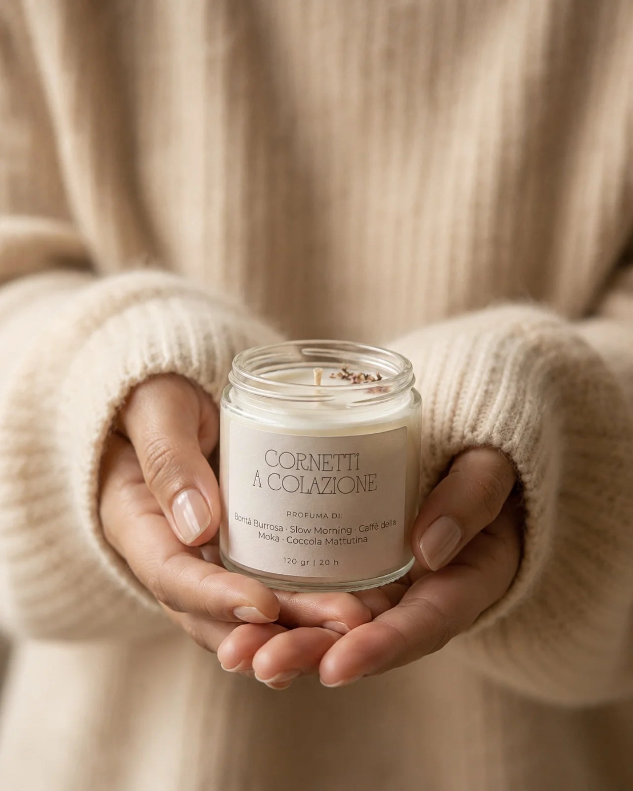 Collezione Stop al Tempo: candele per rituali di slow living e per rallentare il tempo | Cornetti a Colazione - Formato Piccolo 120 gr 