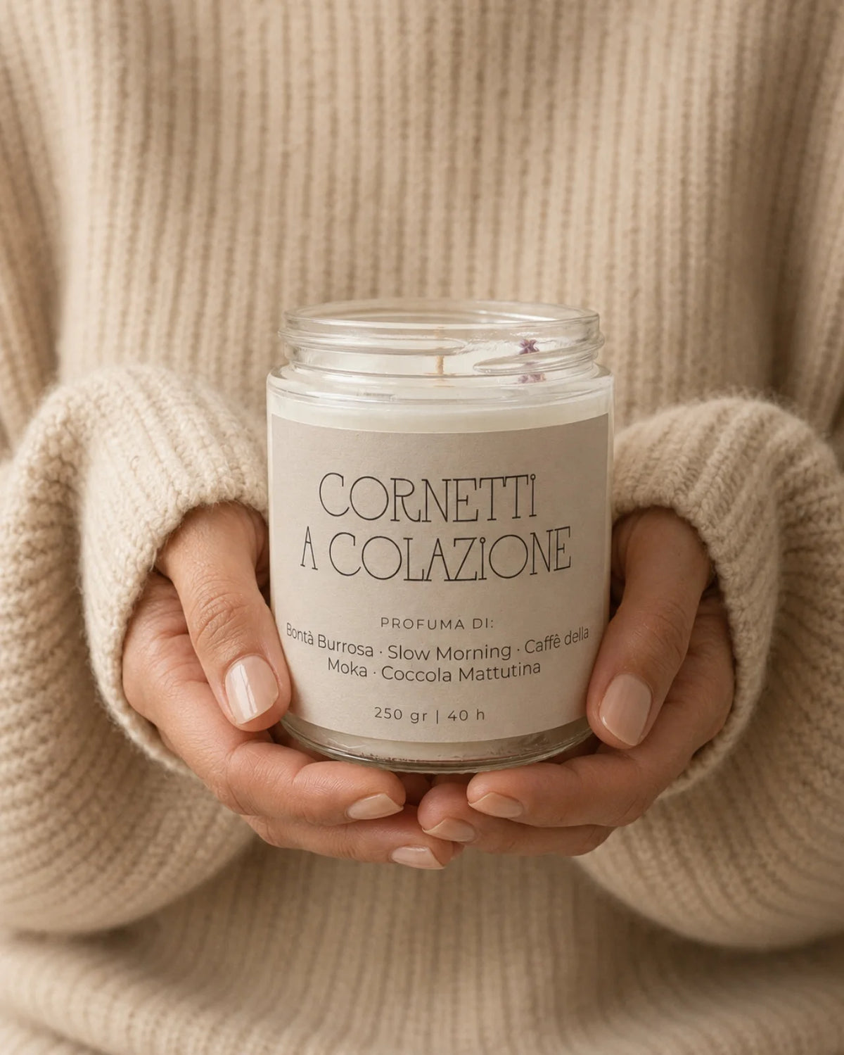 Collezione Stop al Tempo: candele per rituali di slow living e per rallentare il tempo | Cornetti a Colazione - Formato Grande 250 gr