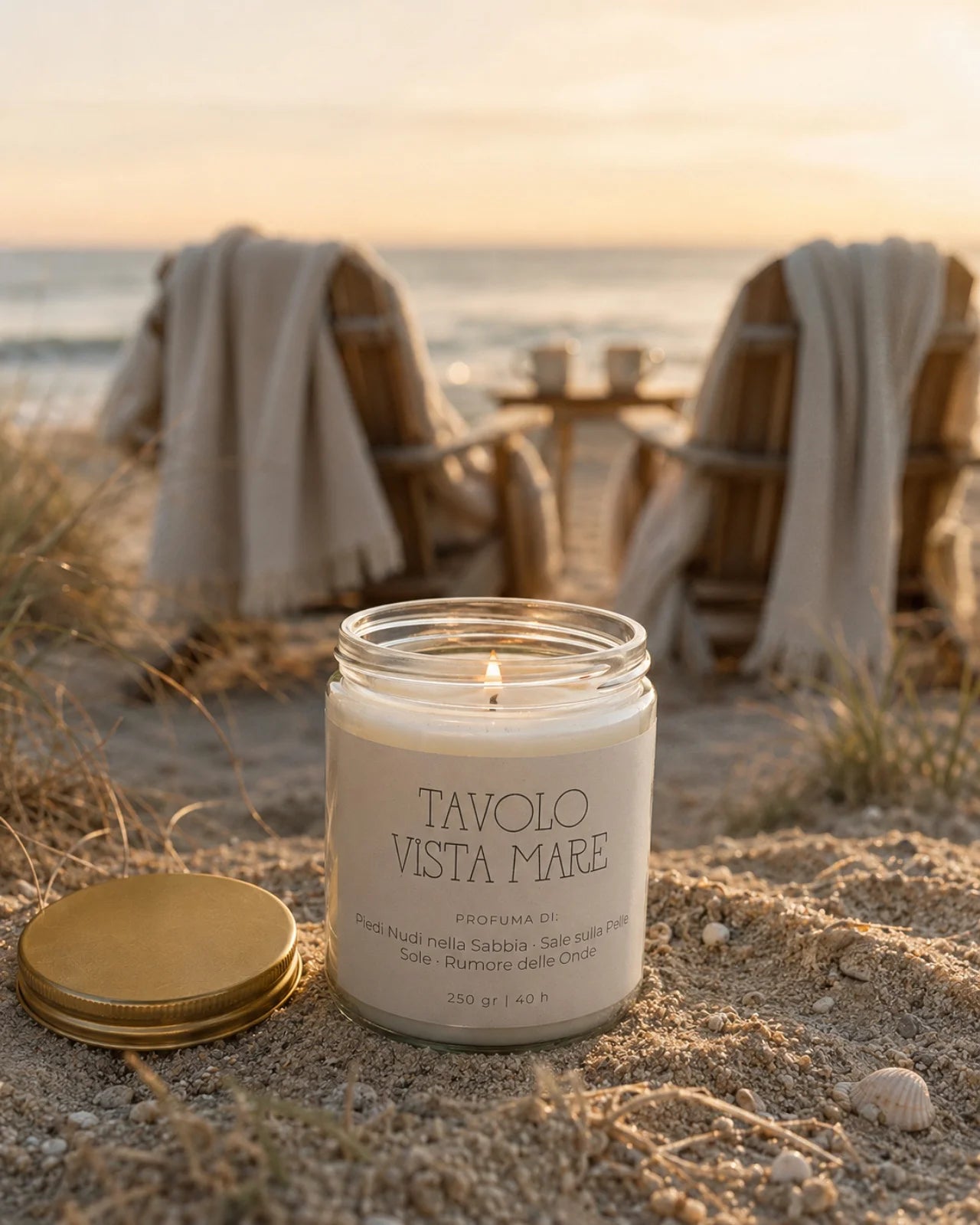 Collezione Stop al Tempo: candele per rituali di slow living e per rallentare il tempo | Tavolo Vista Mare profumo di fico, fiori di arancio, tiarè, sali marini e note salmastre