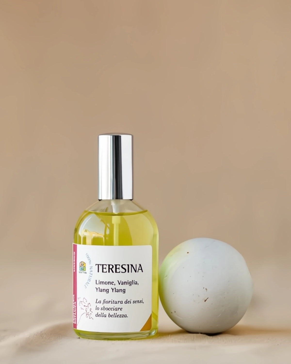 profumo naturale con oli essenziali di limone, vaniglia, ylang ylang | Io Sono La Luce - Roma | Olfattiva 