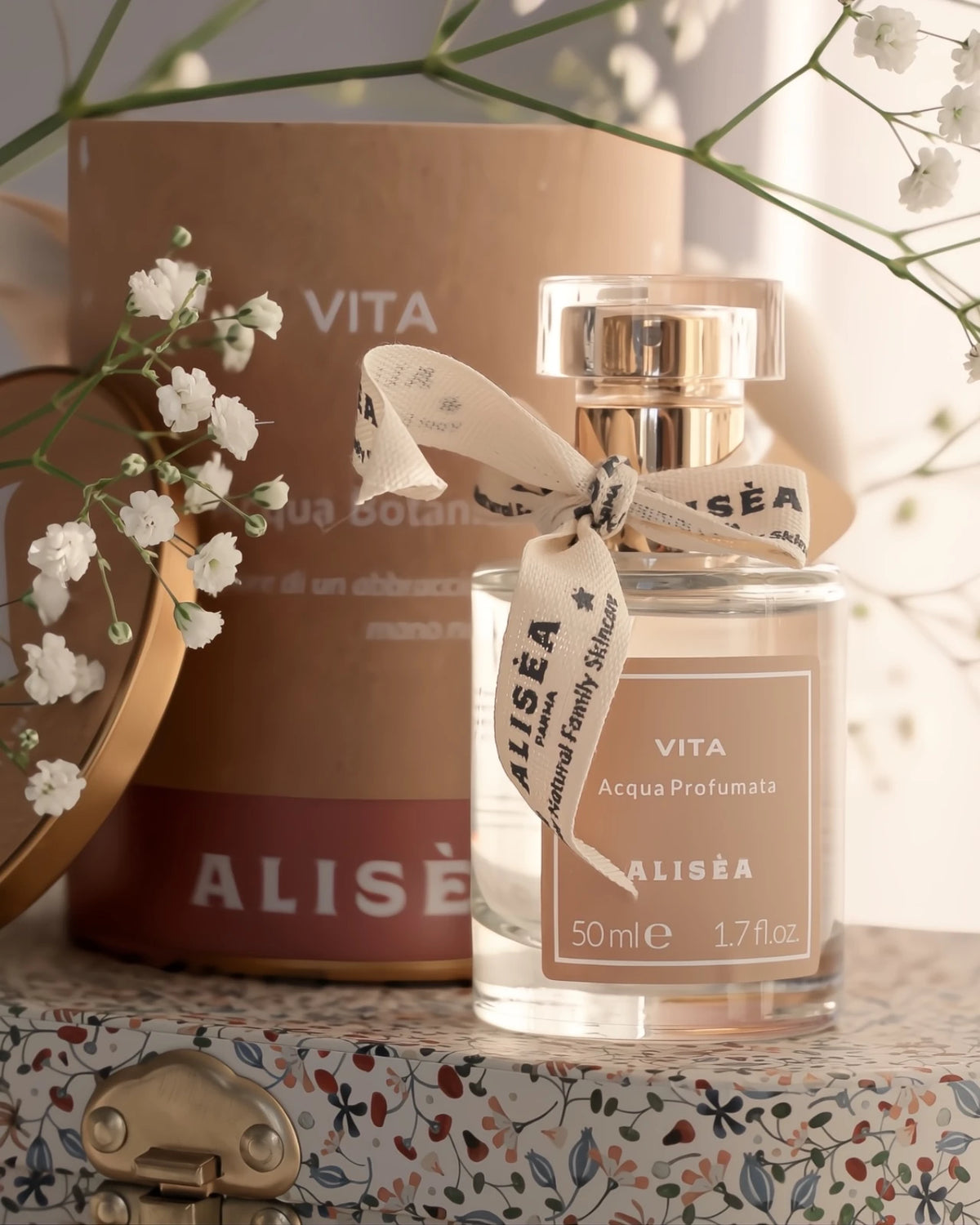 acqua botanica naturale alisea Parma - vita - profumo fiorito e bergemotto - roma